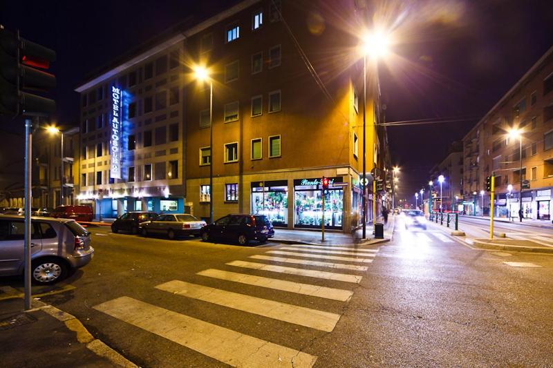 Autosole 2 Hotel Milano Ngoại thất bức ảnh
