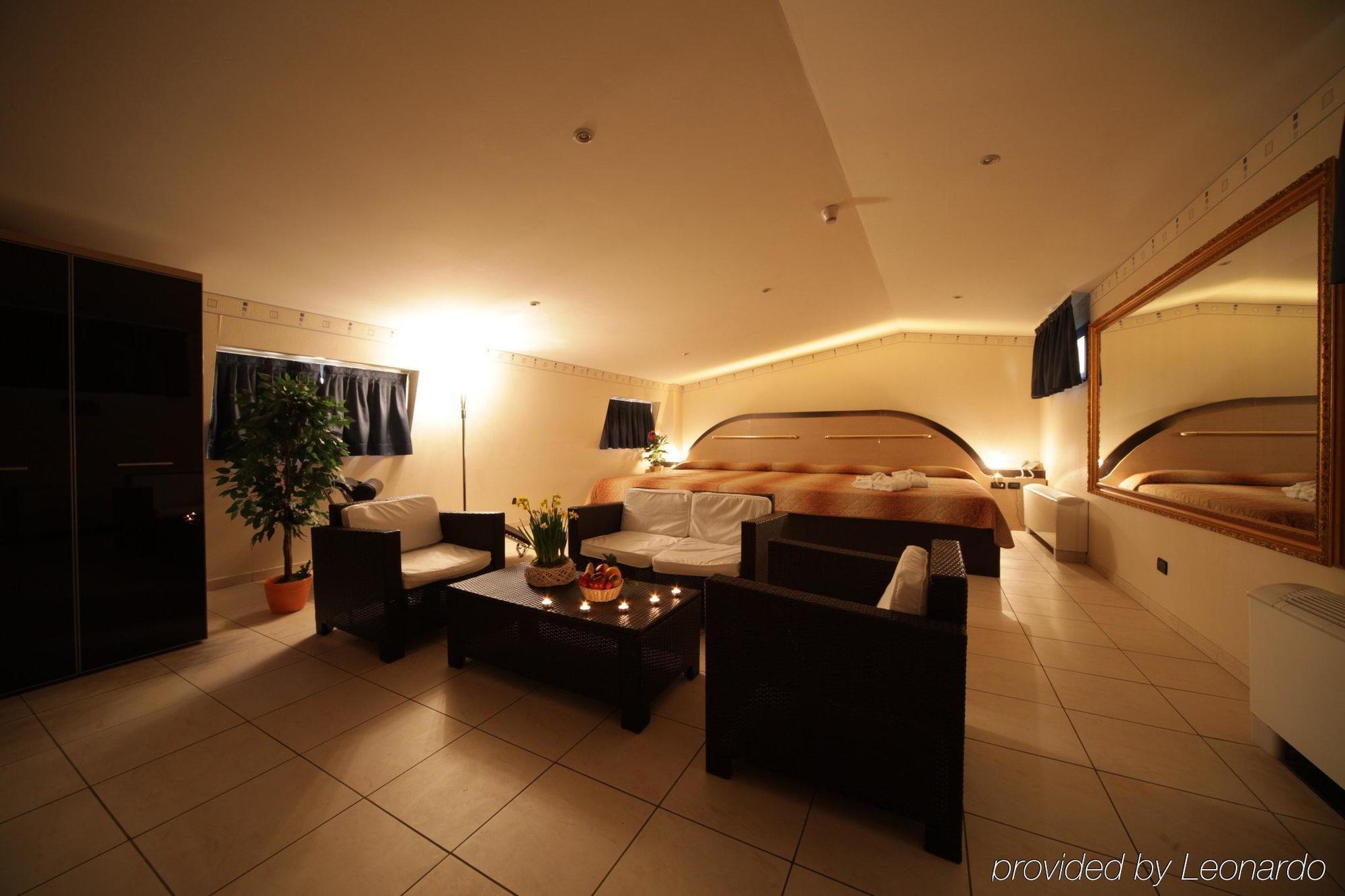 Autosole 2 Hotel Milano Ngoại thất bức ảnh